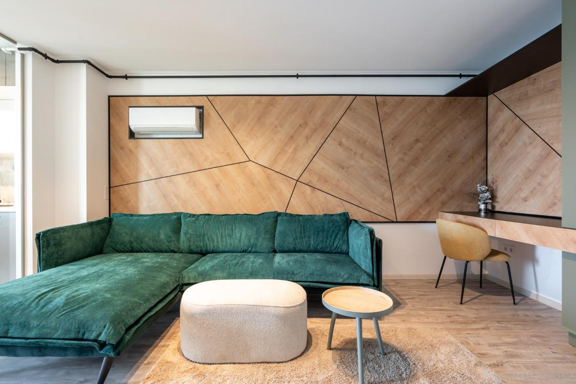 Classy Sassy - Elegant Escape In Timpuri Noi Bucharest Exterior photo