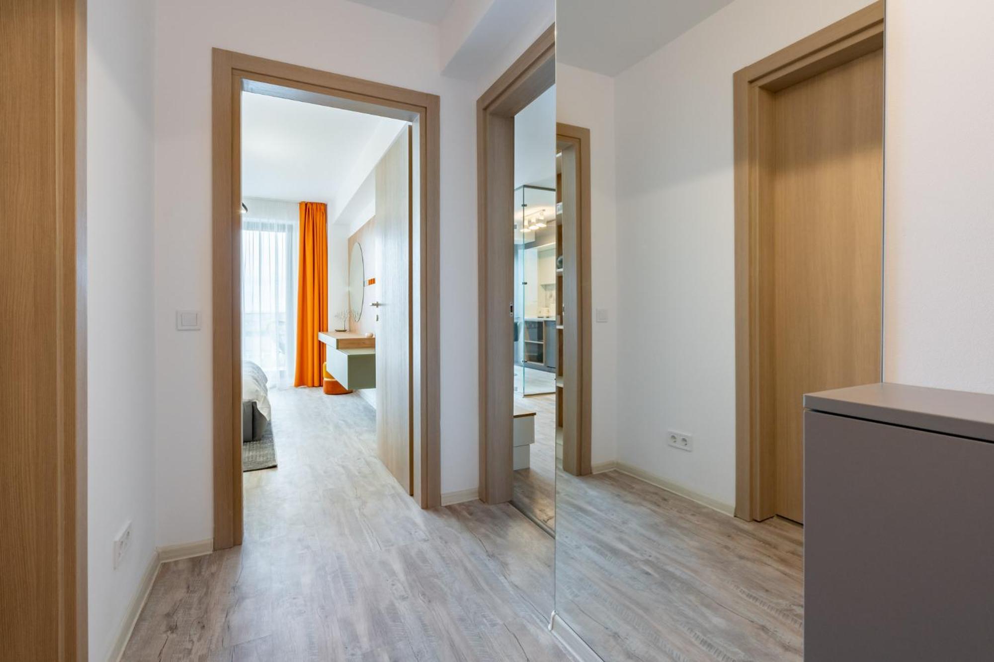 Classy Sassy - Elegant Escape In Timpuri Noi Bucharest Exterior photo